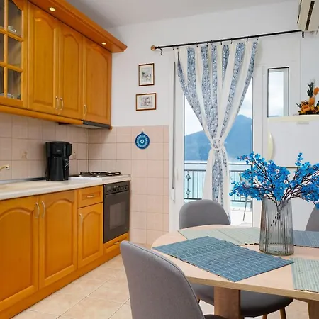 La Casa De Fokas - * Chrysi Ammoudia